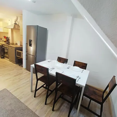 Nest Monteurwohnung Bis 5 Personen *